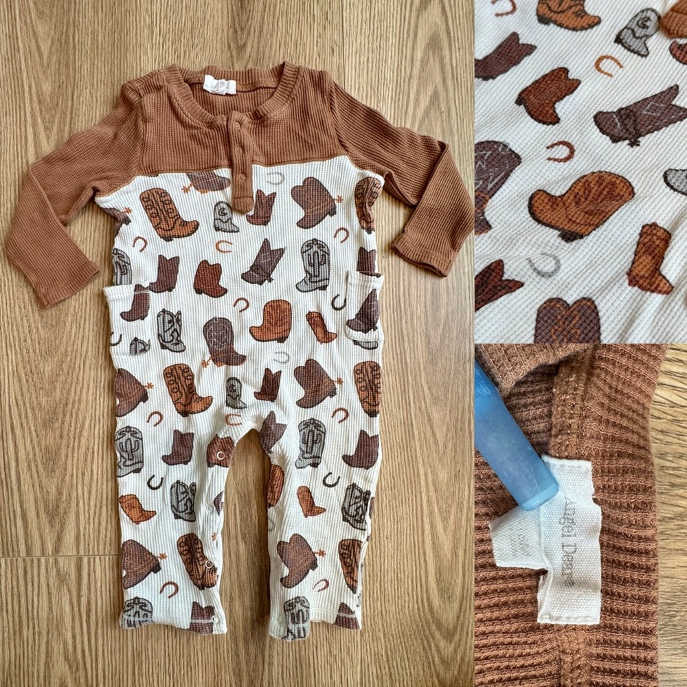 Angel Dear Brown and Cream cowboy boot Footies 12-18M Organic Cotton Waffle